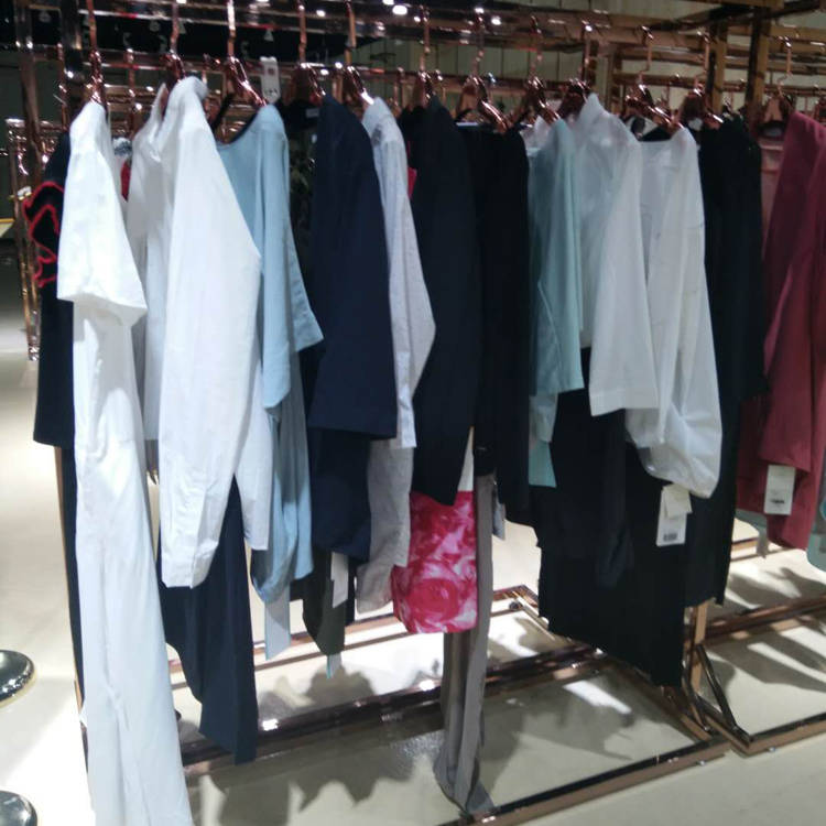 花暮里春夏装品牌折扣女装库存
