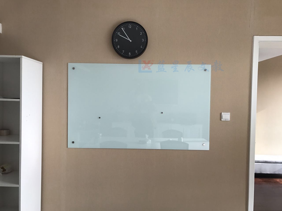深圳单面磁性白板G南山表格玻璃白板G加厚包邮&nbsp;&nbsp;表格玻璃白板，