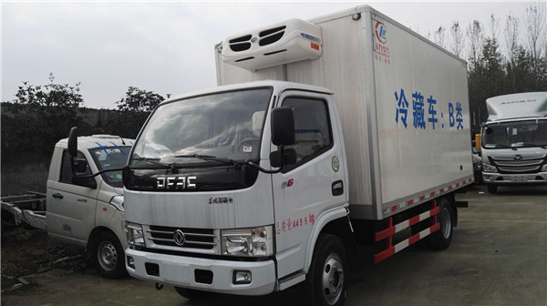 厂家直销东风多利卡4.2米食品运输冷冻冷藏车价格&nbsp;&nbsp;保温保鲜车