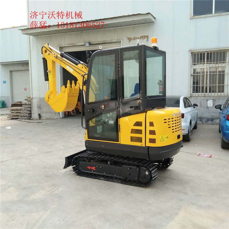 中型履带式果园挖掘机大臂侧摆动力强劲新春预算&nbsp;&nbsp;履带式挖掘机&nbsp;&nbsp;农用迷你微型挖掘机&nbsp;&nbsp;迷你小型挖掘机