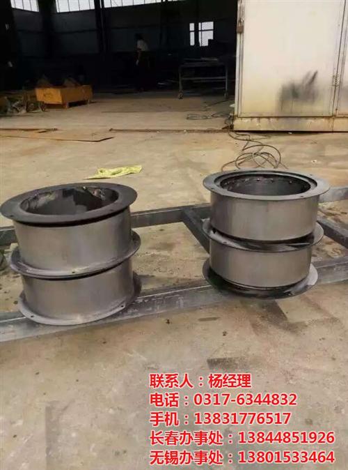 数控机床钢板防护罩、宜昌钢板防护罩、吉航  钢板防护罩定做  钢板防护罩价格