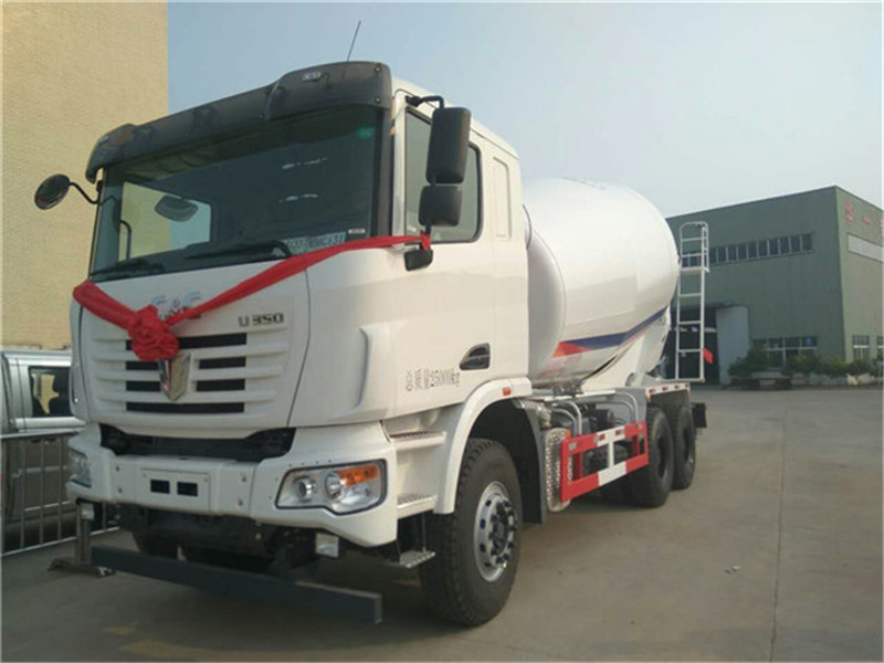 联合重卡15方搅拌车军工品质  搅拌车厂家  14方搅拌车  搅拌车销售点