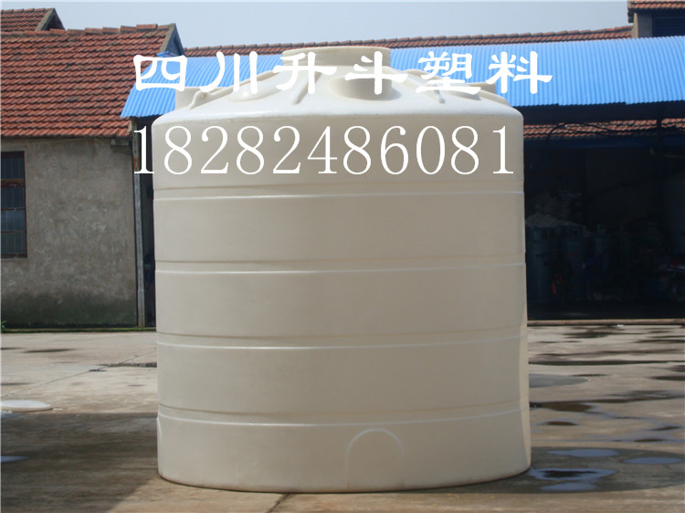 四川升斗量大从优塑料水桶储罐10吨