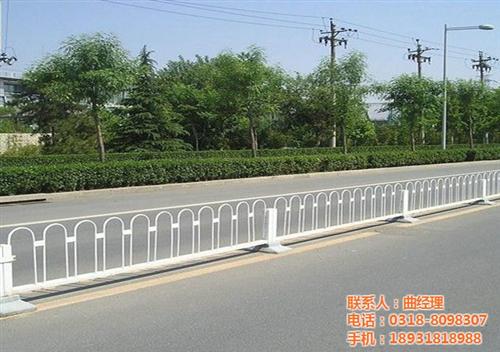 安平县领辰,市政道路护栏,市政道路护栏大&nbsp;&nbsp;市政道路护栏大量&nbsp;&nbsp;市政道路护栏生产&nbsp;&nbsp;市政道路护栏报价