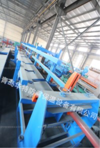 青岛华特防腐公司专业生产液压发泡平台（保&nbsp;&nbsp;聚氨酯发泡平台
