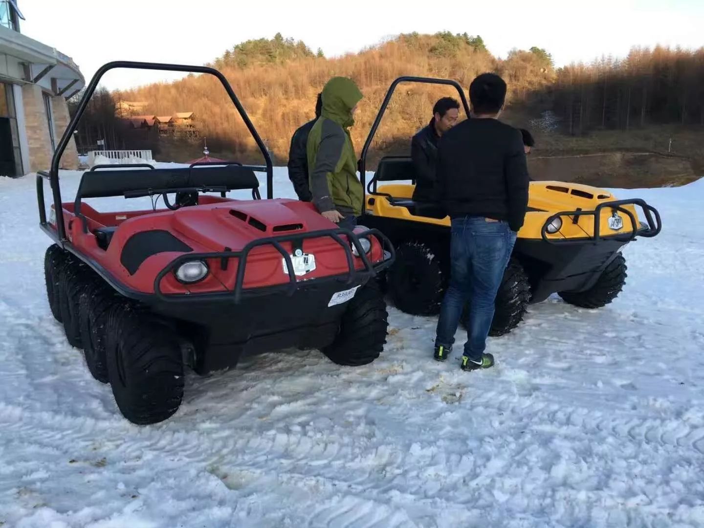 两栖车能做牵引车吗XG水上动力十足五星两栖车  五星品质  救援减灾
