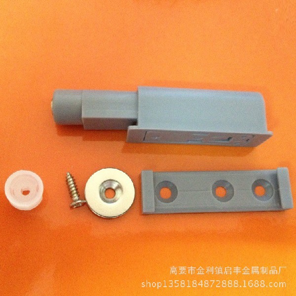 厂家供应橱柜磁碰门吸 口碑好的橱柜磁碰门 塑料磁碰 强力磁碰门吸