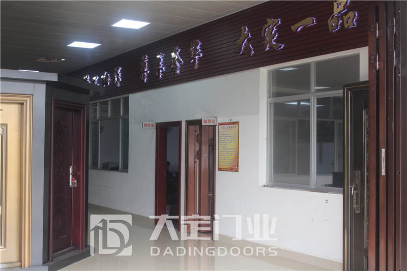 河池地区品质好的彩色不锈钢门 广西彩色不  广西不锈钢门厂  广西彩色不锈钢门
