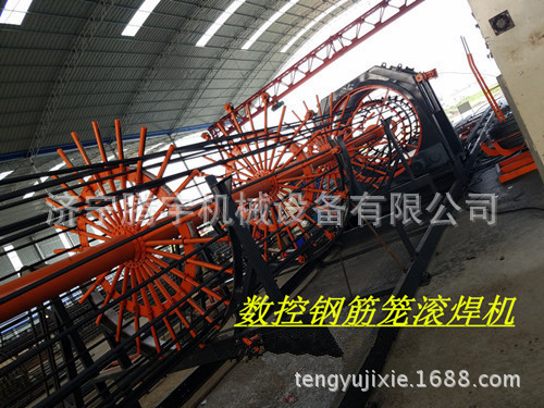 滚焊机多少钱台 济宁腾宇钢筋笼滚焊机报价厂家  钢筋笼滚焊机厂家  天津高铁滚焊机  江西钢筋滚焊机
