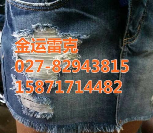 牛仔布激光机,金运激光牛仔布激光机,牛仔  牛仔布激光机取代  牛仔布激光机雕花  牛仔布激光机擦花