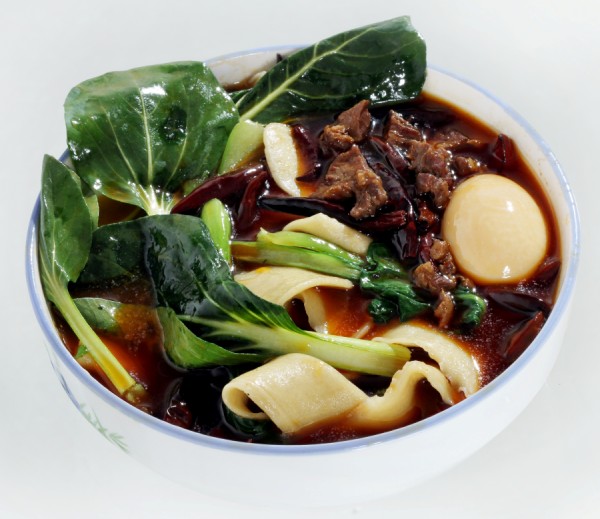 菏泽牛肉板面实体店培训 牛肉板面学习 加盟安徽板面 传授板面技术