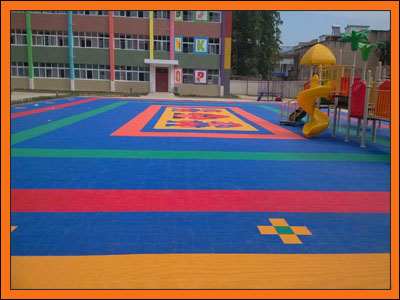 云南跑道地板哪里最便宜  悬浮地板厂家  幼儿园悬浮地板  悬浮地板尺寸