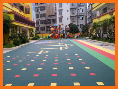 云南跑道地板多少价格  悬浮地板厂家  网球场悬浮地板  悬浮地板价格