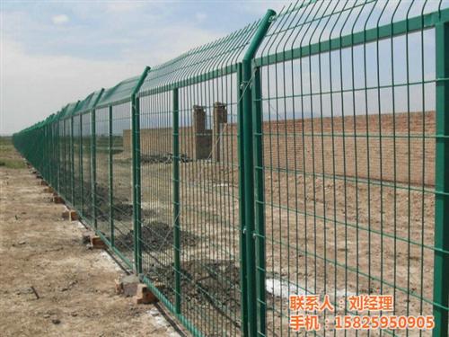 重庆祥驰护栏网批发,护栏网,重庆护栏网厂  重庆护栏网厂家批  重庆包塑护栏网厂  重庆市政护栏网厂