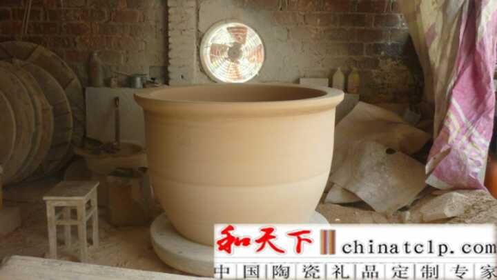 温泉浴场洗浴大缸日式韩式陶瓷泡澡缸挂汤净身缸