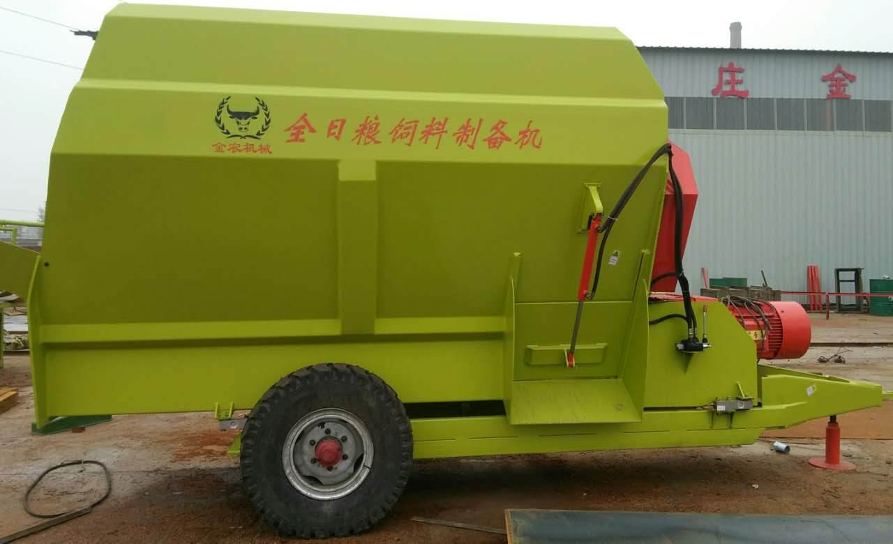 山东卧式TMR饲料搅拌机&nbsp;&nbsp;清粪车