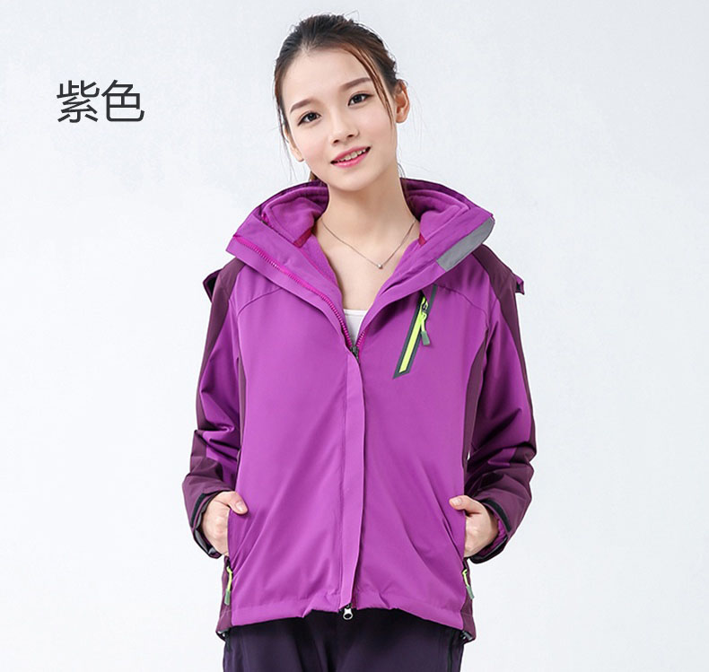 定做新款冲锋衣厂家 拼色可加印Logo冲锋衣订做  冲锋衣加工  冲锋衣订制