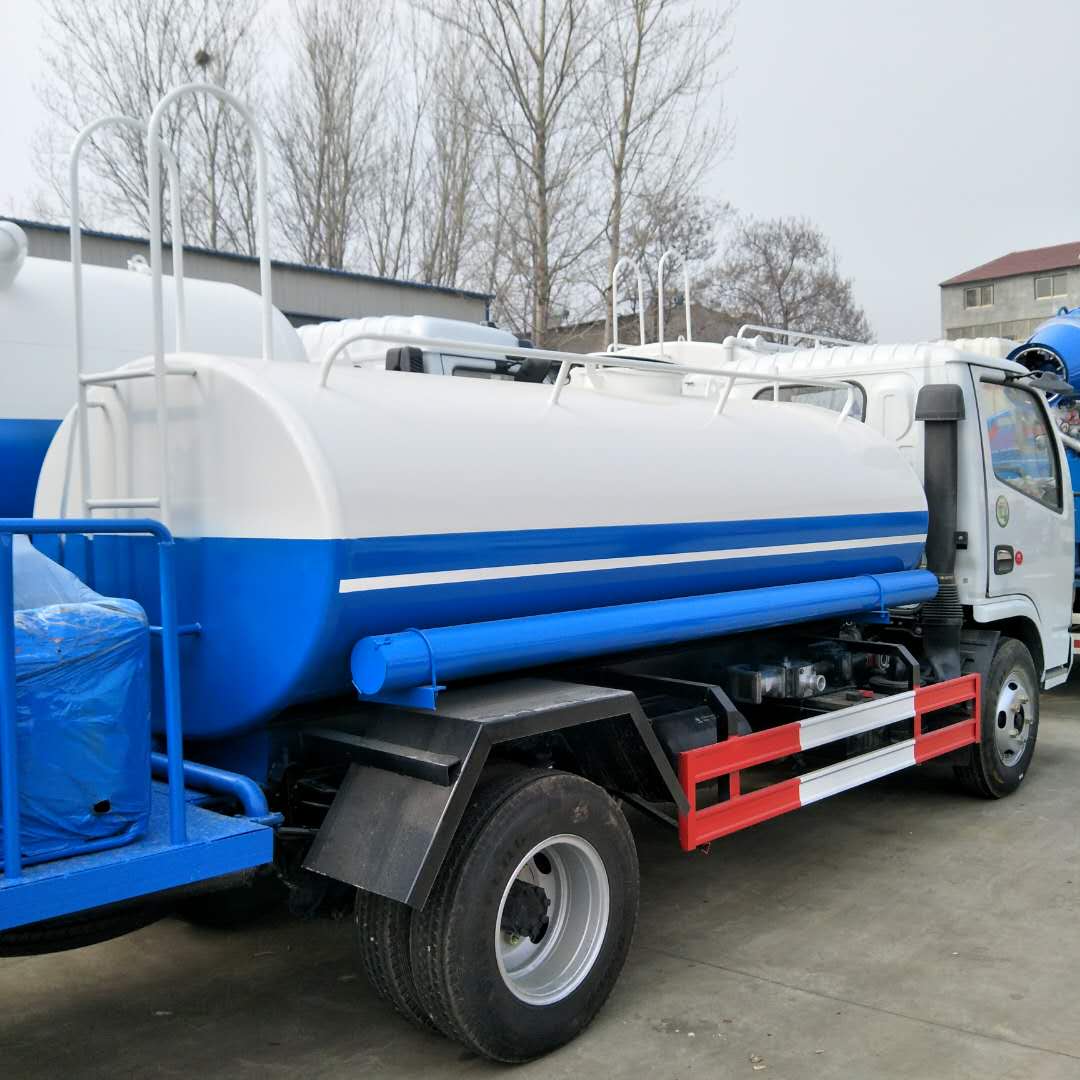 广东省多功能洒水车2到15方价格多少钱  喷洒车  运水车
