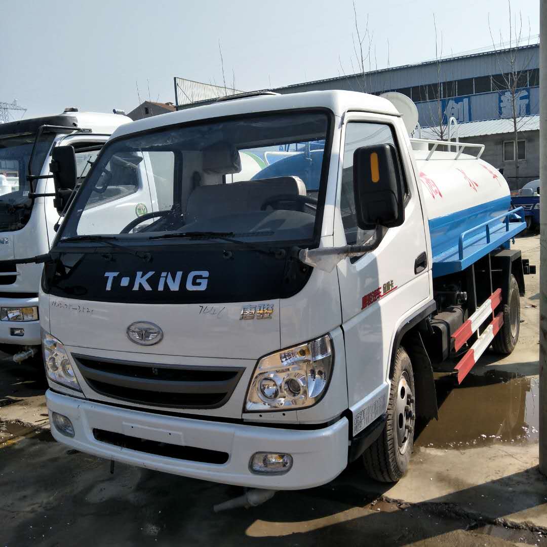 广东省多功能洒水车2到15方价格多少钱  喷洒车  运水车