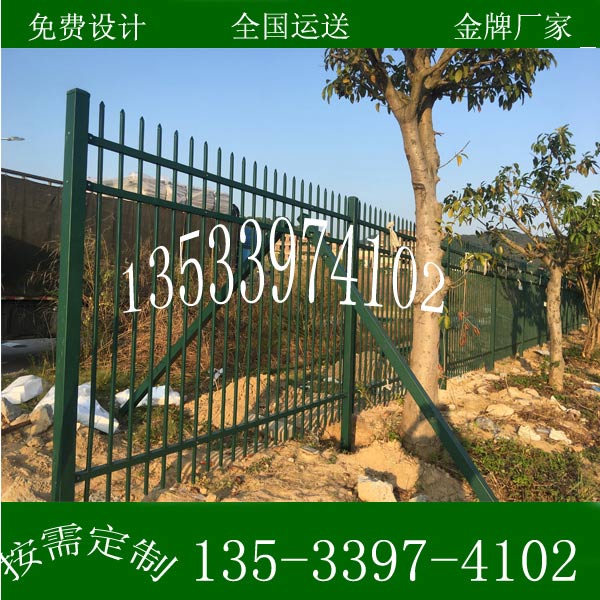 合浦高铁站防爬栏杆 贺州楼盘小区护栏 锌钢栅栏防腐耐用