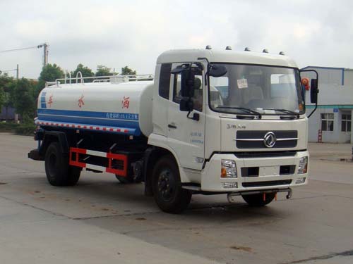 东风145洒水车  喷洒车