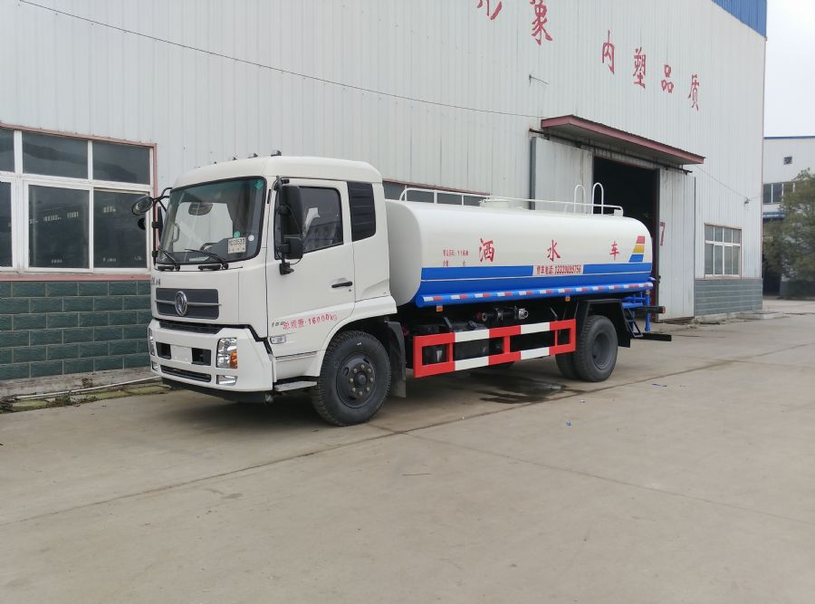 东风天锦洒水车  天锦洒3-20吨水车