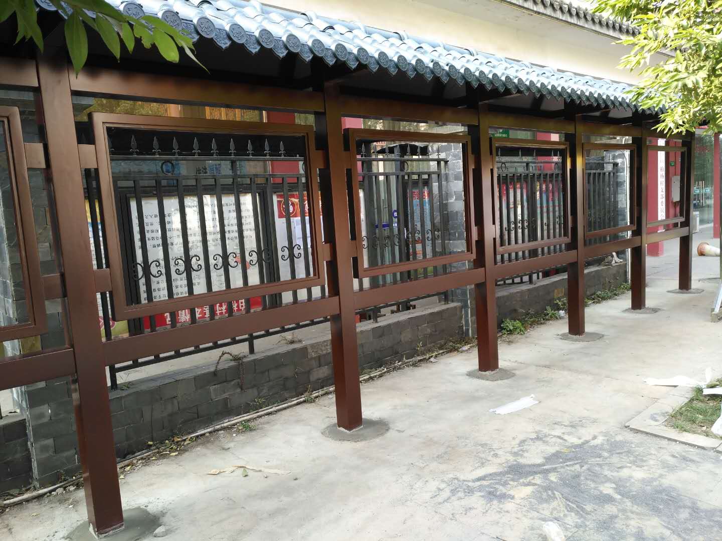 成都宣传栏价广告格制作施工&nbsp;&nbsp;标识标牌&nbsp;&nbsp;精神堡垒