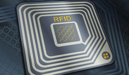 使用RFID与服装吊挂系统结合，效率更高