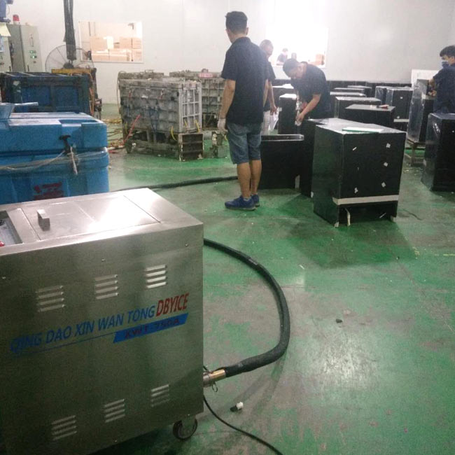 供应福建干冰制造机,清洗机,青岛鑫万通,行业领航者  干冰清洗机