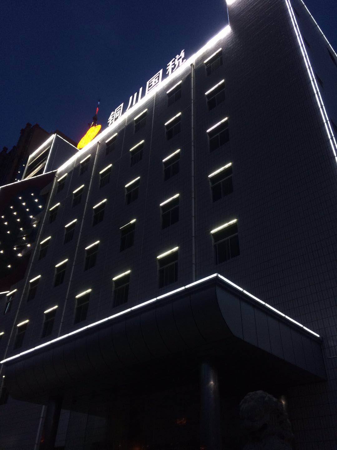 西安买传菜电梯哪家好——西安传菜电梯  传菜电梯厂家
