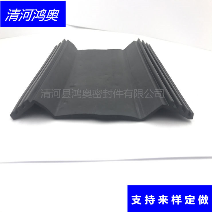 供应高速公路声屏障隔音密封条  三元乙丙隔音密封条  3孔减震隔音密封条