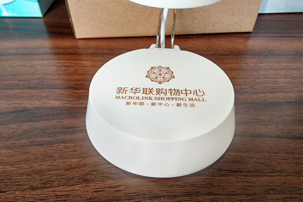 新华联购物中心案例- 空气净化器礼品批发厂家 蓝牙音响灯