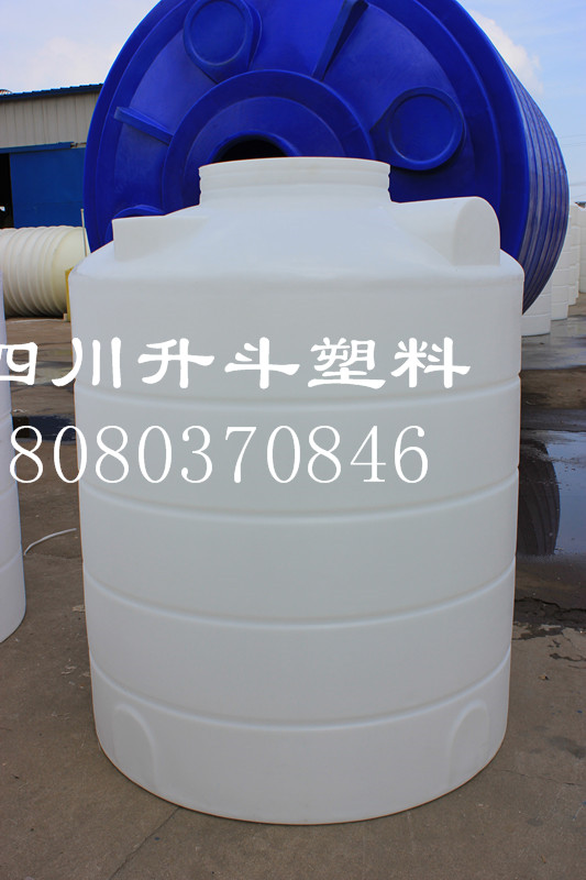 水箱德阳储罐厂家直供眉山水桶  塑料储罐