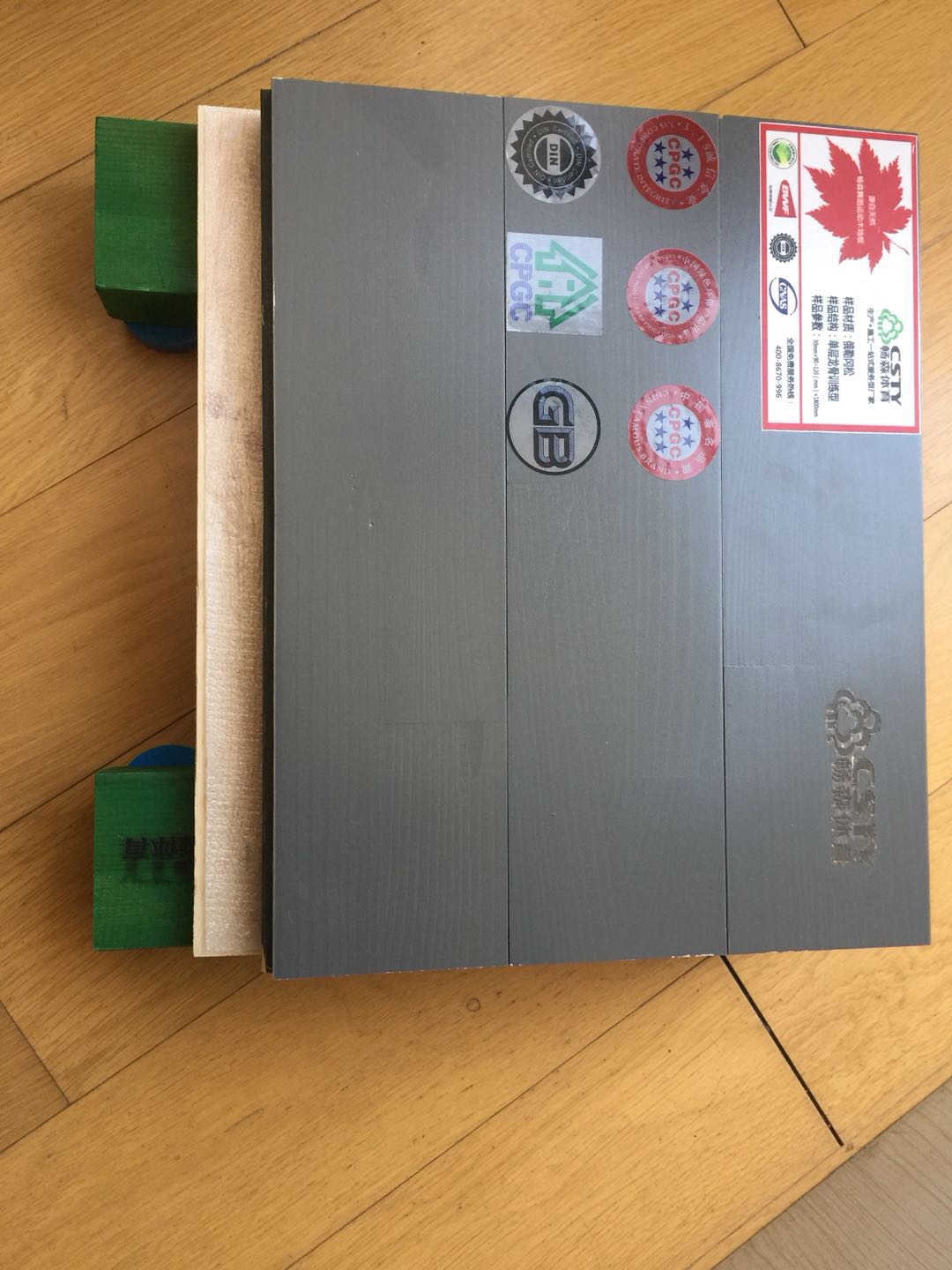 运动木地板工程应按照体育场馆专用木地板的设计规范  篮球木地板  体育木地板  体育运动地板
