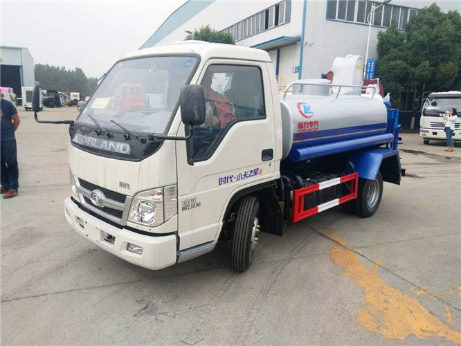 东风多利卡D9  15吨洒水车厂家亏本处理&nbsp;&nbsp;洒水车现车&nbsp;&nbsp;洒水车价格