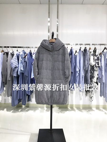 广州四季货品已上货紫馨源品牌折扣女装批发现货