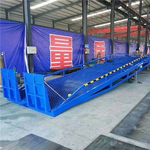 娄底6吨登车桥哪个品牌好??? 液压式登车桥 叉车登车桥 仓库卸货平台