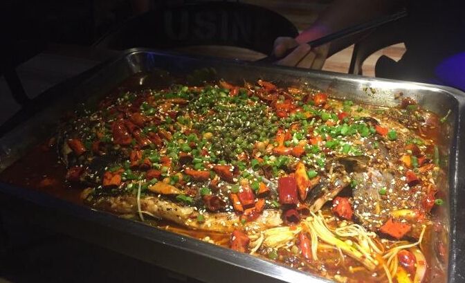 半天妖烤鱼怎样加盟/加盟烤鱼店需要多少钱