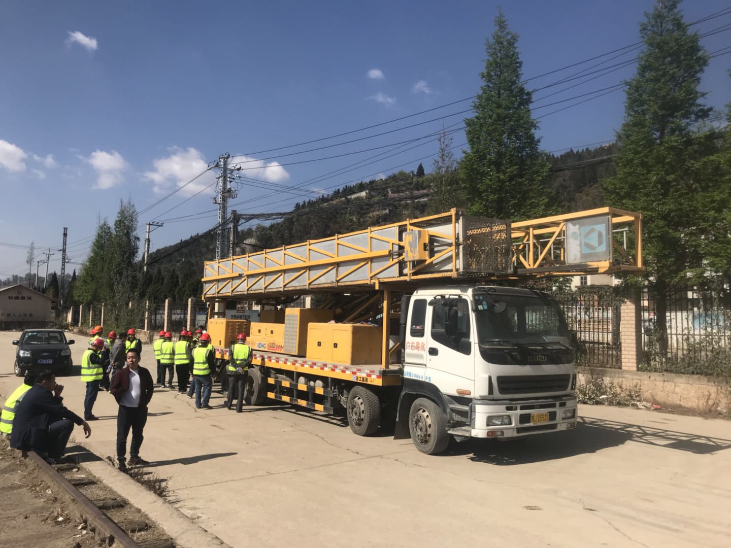 遵义市绥阳县路灯安装车租赁哪里有