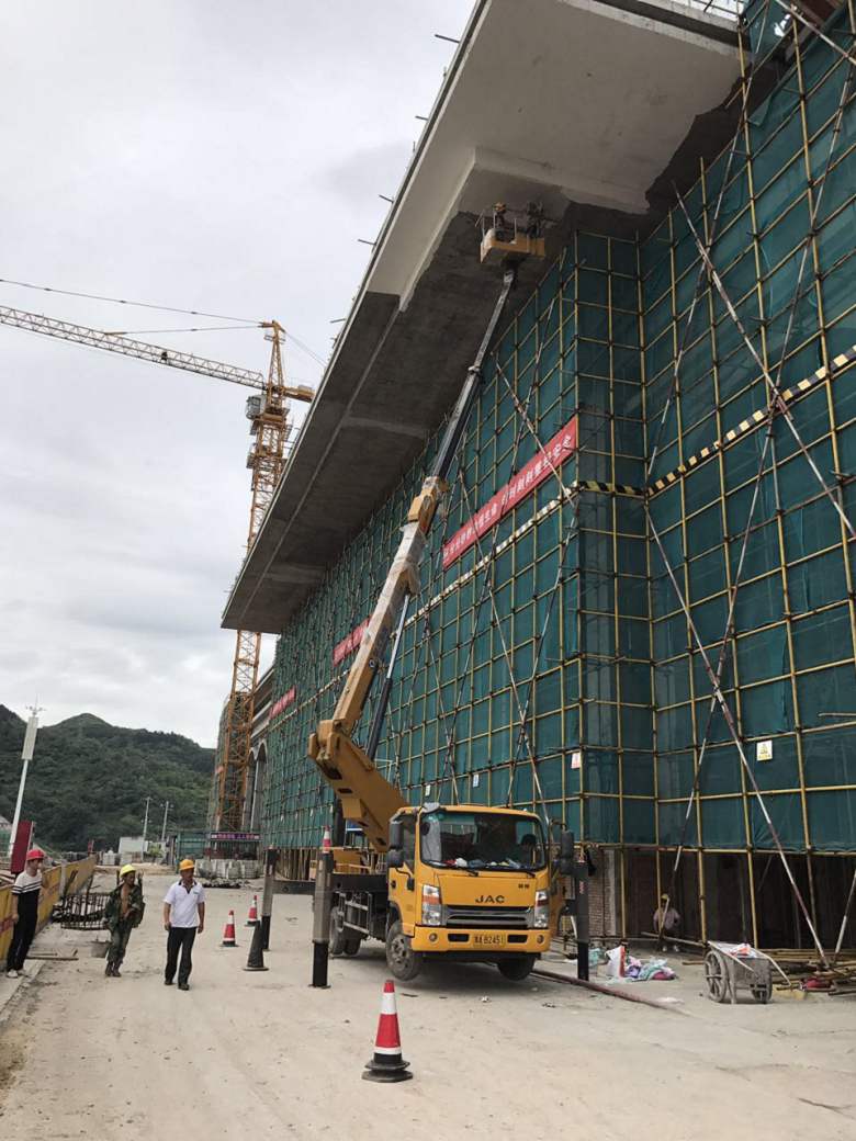 贵阳市白云区园林修剪车出租价格