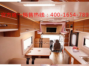 江铃特顺欧式轻量家具巨威C型房车  野外用品  国产自行式房车  房车部件