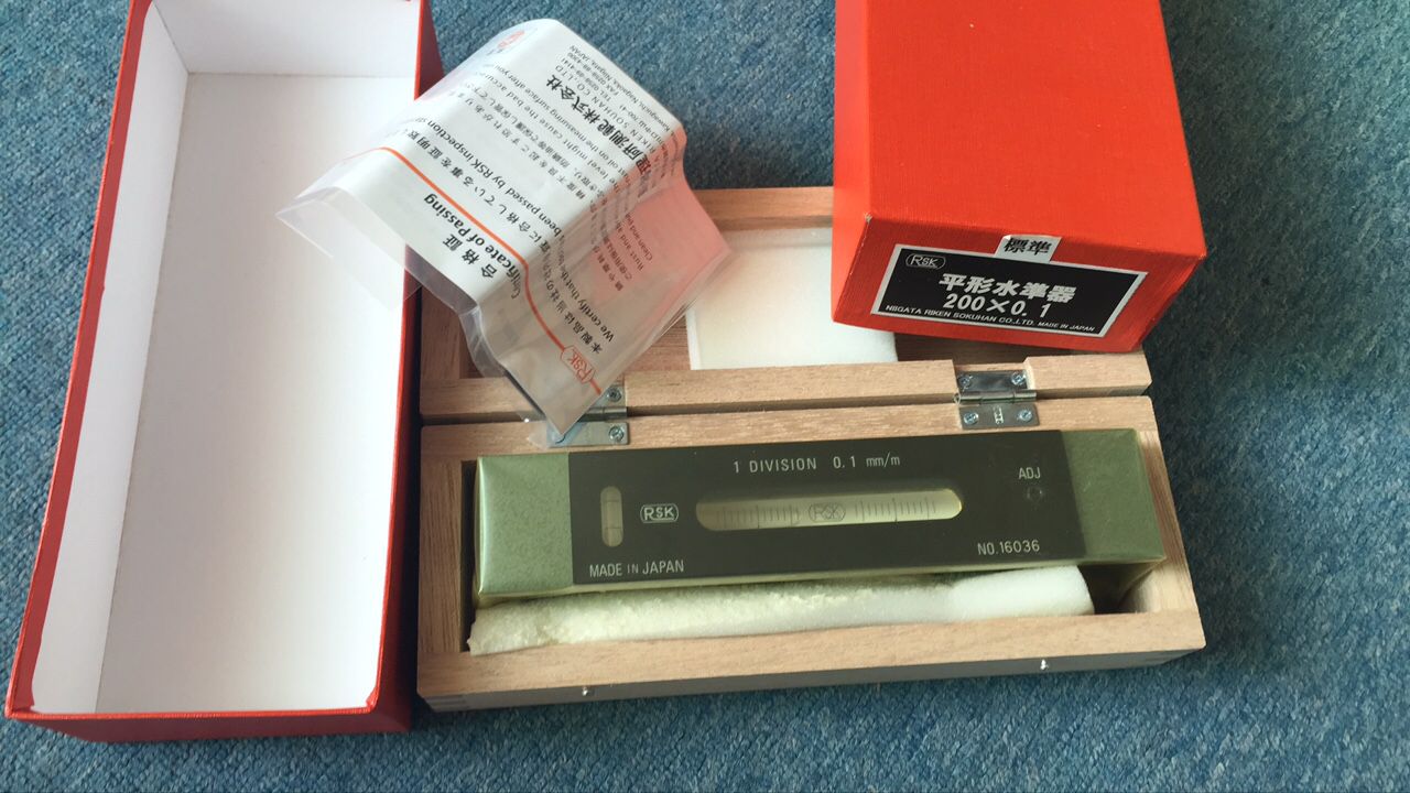 进口水平仪长度300感度0.1  水平尺  水准器