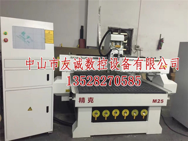 小型亚克力雕刻机厂家  厂家价格