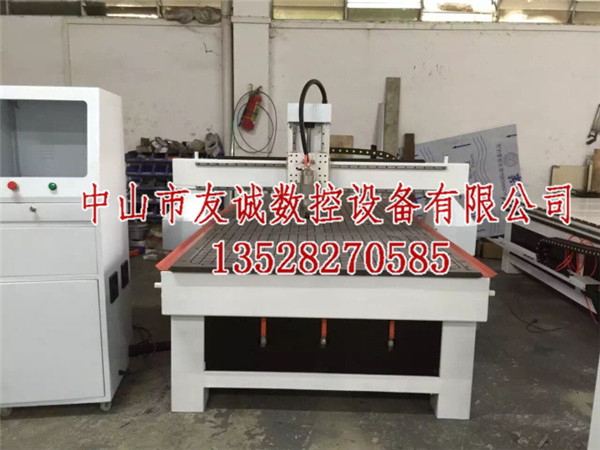 沙溪镇金属雕刻机_友诚数控雕刻机  厂家价格