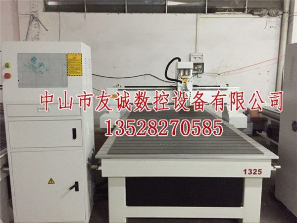 三乡镇石材雕刻机价格  厂家价格
