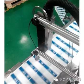 手持式喷码机维修，伟迪捷1620 UHS 超高速喷码机  喷码机喷头价格  喷码机溶剂