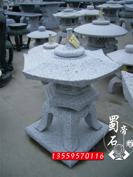 石雕灯笼 石材日式雪地灯 精致石雕灯笼