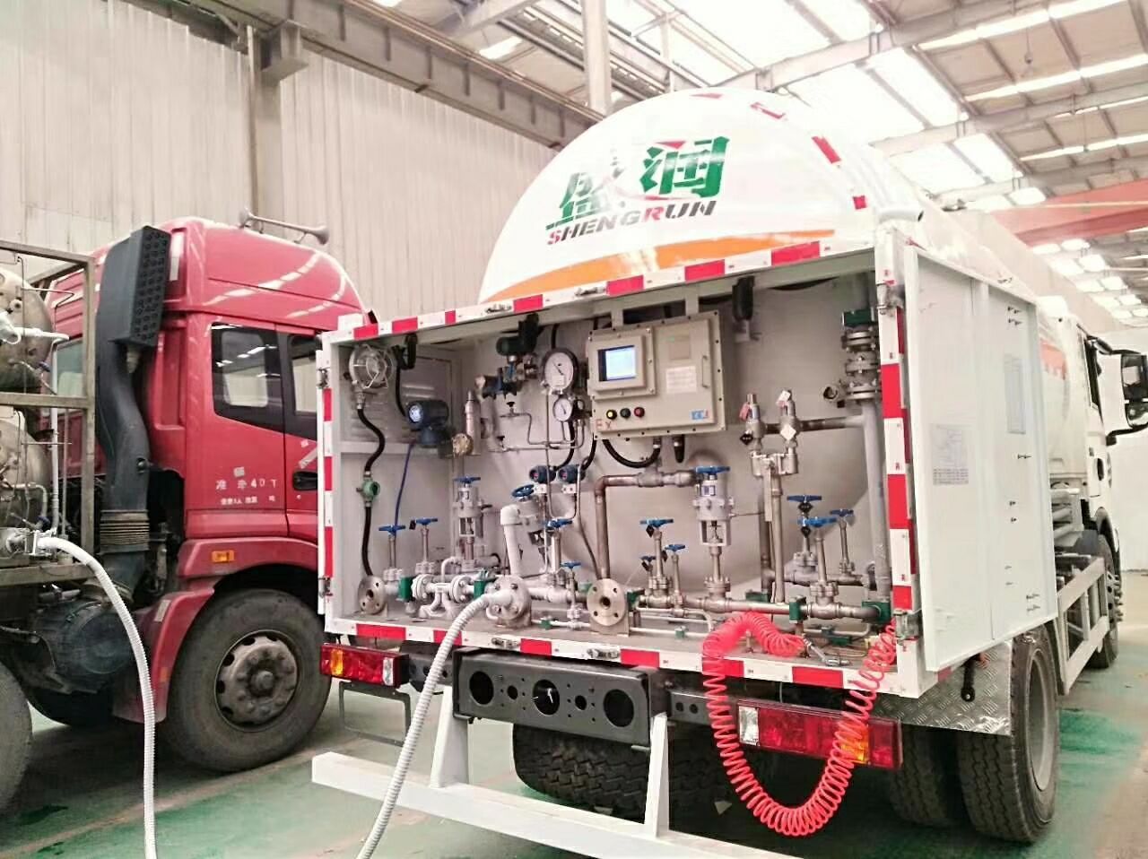 出售LNG移动加液车 13.2立方天然气加液车价格  小型移动加液车  天然气移动加液车