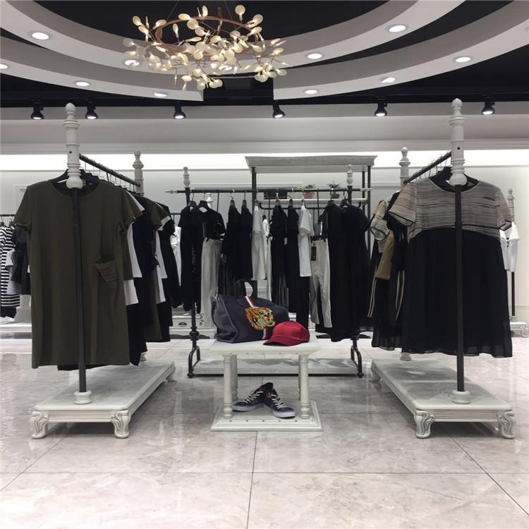 潮牌女装【 CaniO 卡尼欧 】17秋品牌折扣女装  品牌女装  开店货源  库存尾货