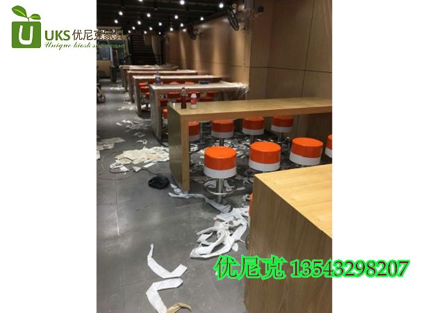 快餐桌椅量身定制工厂优尼克! 快餐桌椅定制 快餐桌椅工厂 快餐桌椅厂家